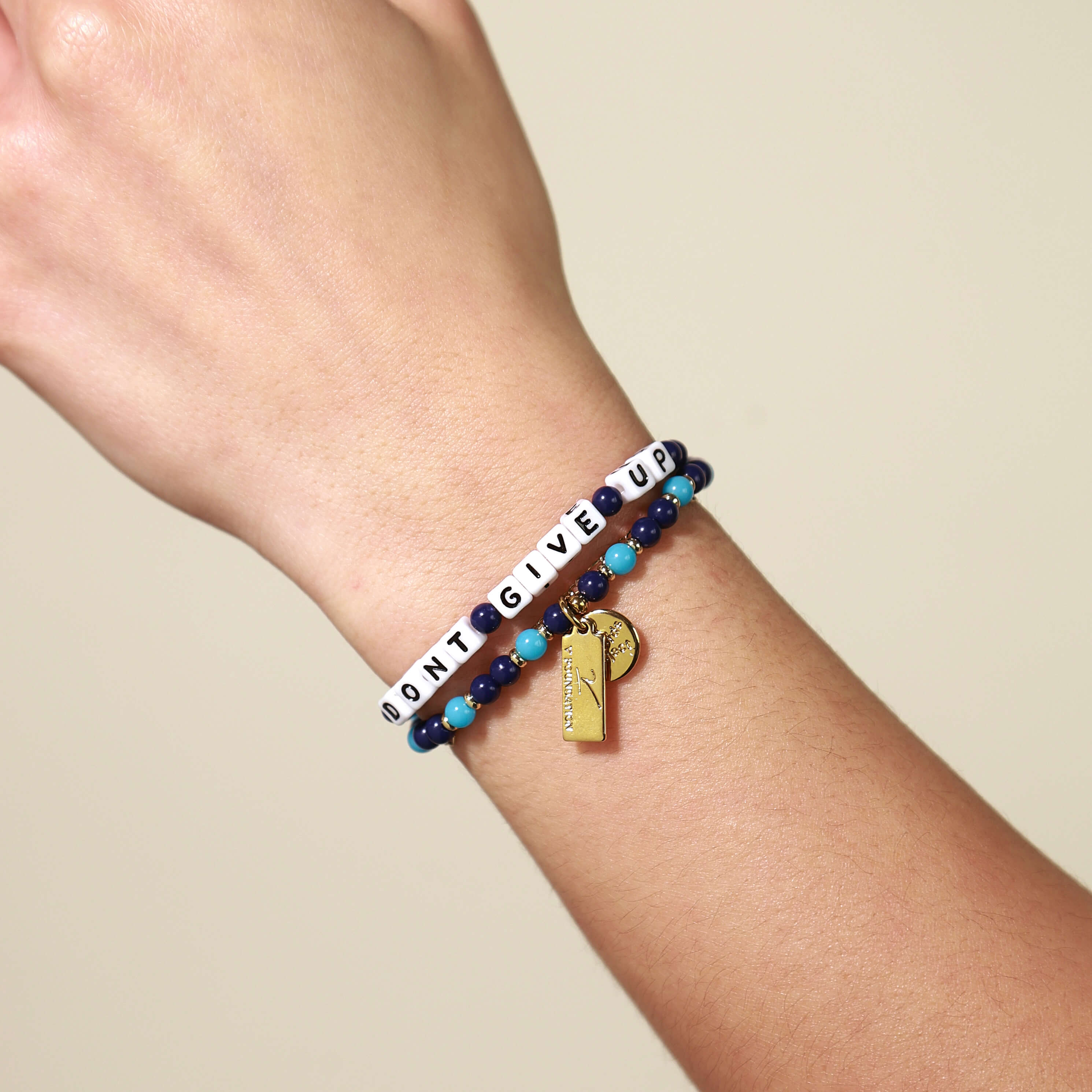 Don't Give Up- Cancer Research bracelet