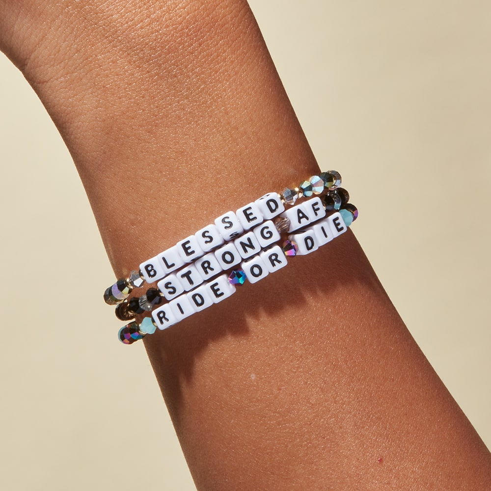 Stay Strong Chain Bracelet, Inspirational Saying, Personalised Bracelet -  Etsy