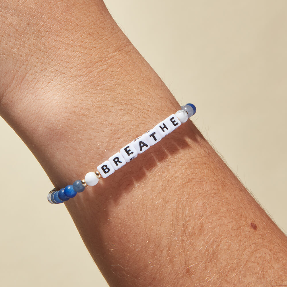 Blue Stone Bracelet - Buy Blue Stone Bracelet online in India